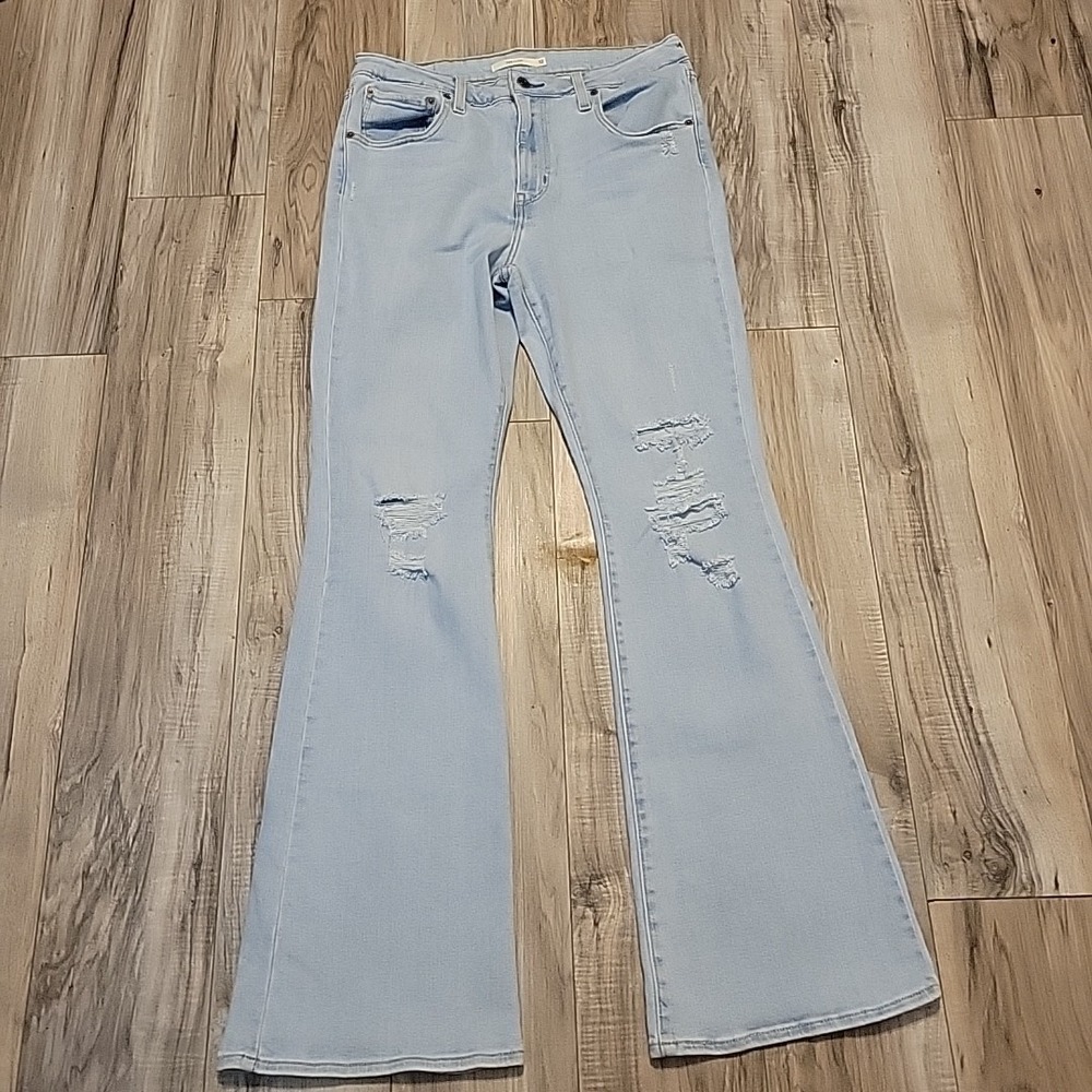 Levi's 726 Jeans Womens 32 Blue Light Wash Flare Leg High Rise Distressed Denim‎